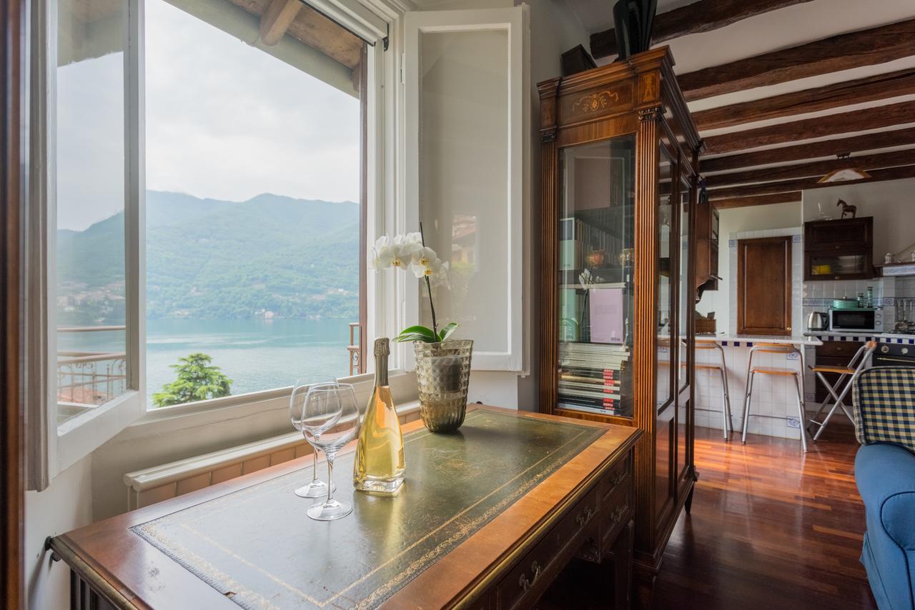 Appartement Una Terrazza Da Sogno By Rent All Como à Carate Urio Extérieur photo