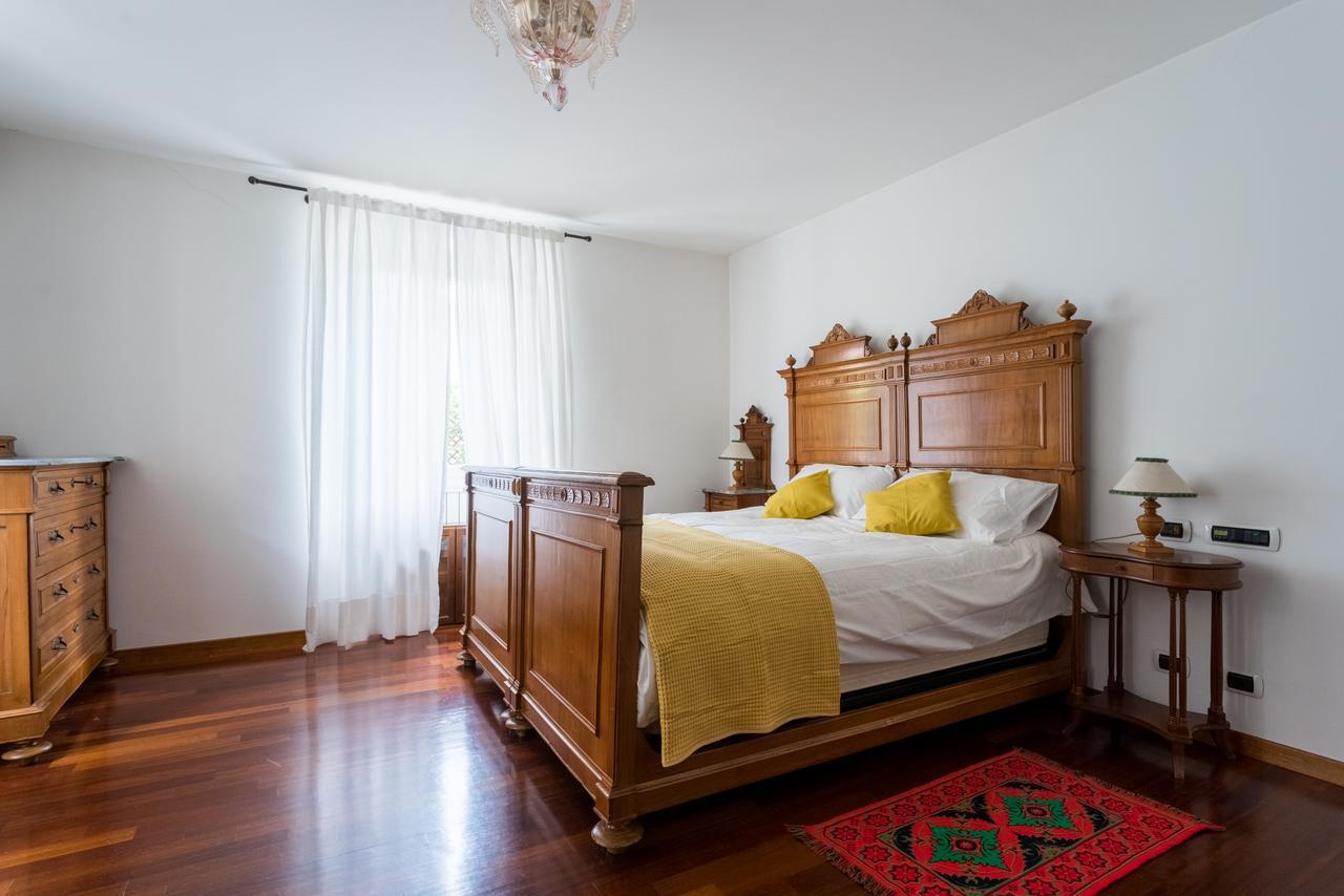 Appartement Una Terrazza Da Sogno By Rent All Como à Carate Urio Extérieur photo